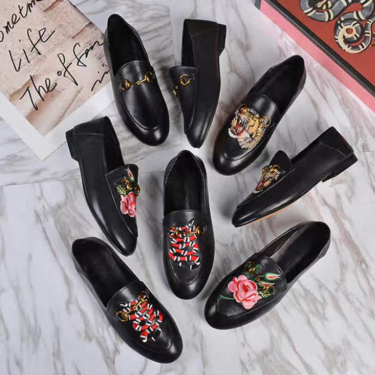 黑色方口搭袢妈妈鞋红格子防滑手工布鞋复古女