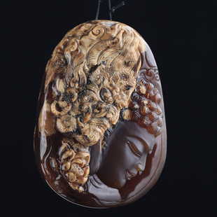 万福天然缅甸琥珀红蜜根珀溶洞一念之间俏色祥云吊坠复古大气百搭