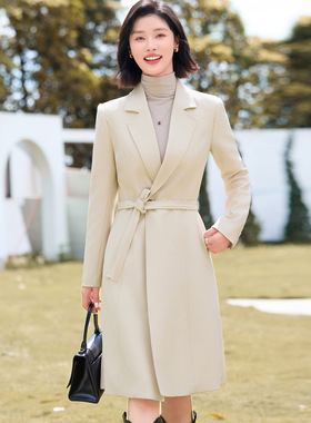 杏色风衣外套女2025秋季新款时尚气质纯色细腰带长款呢子大衣