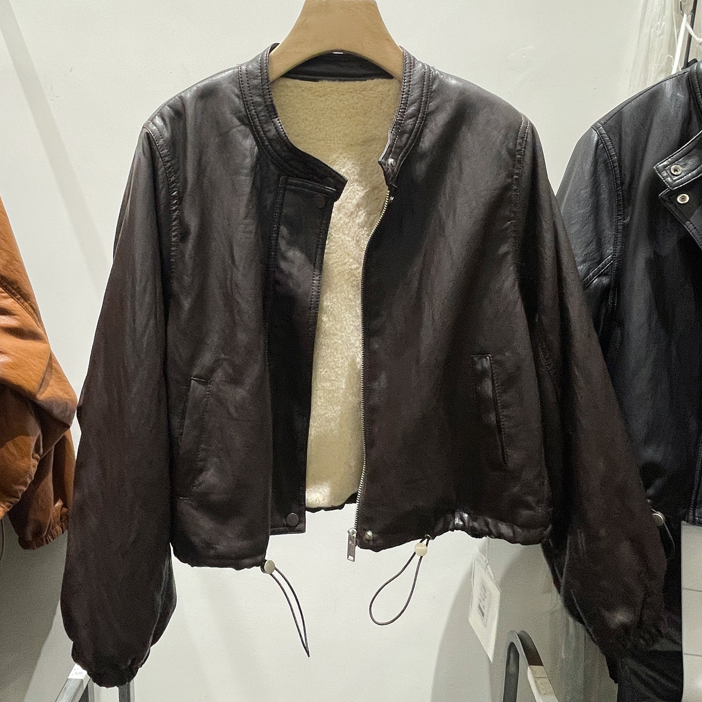 加绒加厚保暖皮衣外套女2025秋冬新款小个子百搭休闲立领夹克上衣