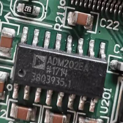 ADM202EA 线路驱动器IC芯片 接收发通讯芯片全新进口