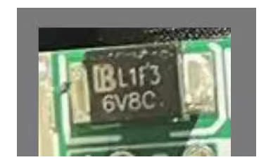 6V8C 汽车电脑板双向TVS保护二极管全新