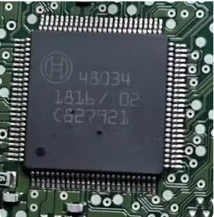 48034 BOSCH 博世电脑板通讯IC芯片模块CPU 进口直拍