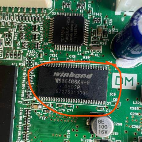 W9864G6KH-6 TSOPII-54 64M-bits SDRAM 内存芯片