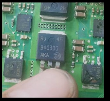 B4030G 全新三极管 MBRB4030 SOT-263 贴片三极管 质量保证