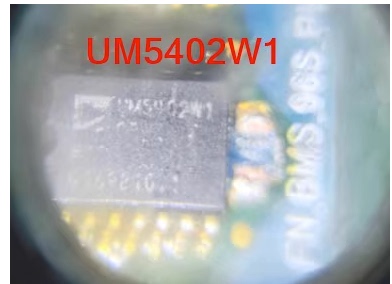 UM5402W1CRWZ ADUM5402W1CRWZ 新能源电池管理数字隔离器IC芯片