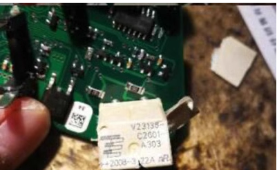 V23138-C2001-A303 V23138 沃尔沃方向机易损继电器10脚 全新原装