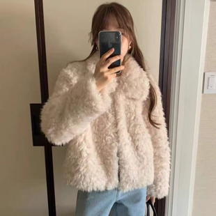 现韩国东大门代购女OUNCE2025冬季气质简约纯色短款皮毛一体外套