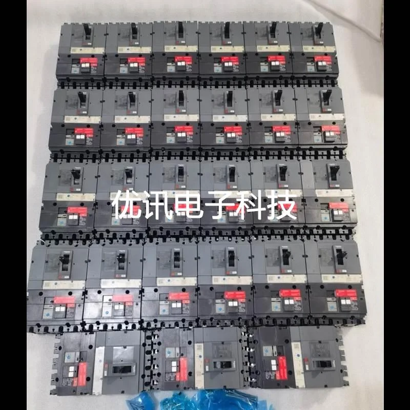 系列 施耐德塑壳漏电断路器Vigi CVS100F TMD 4P 63A LV510575议