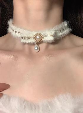 2024秋冬新款爆款毛绒choker