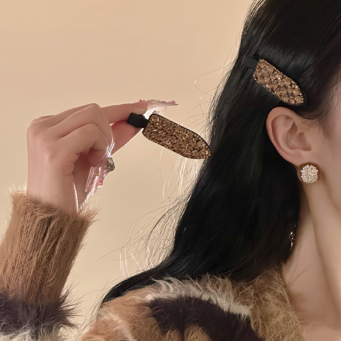 HEY TAO轻奢复古千金风满钻侧边夹发饰女百搭高颜值刘海发夹发卡