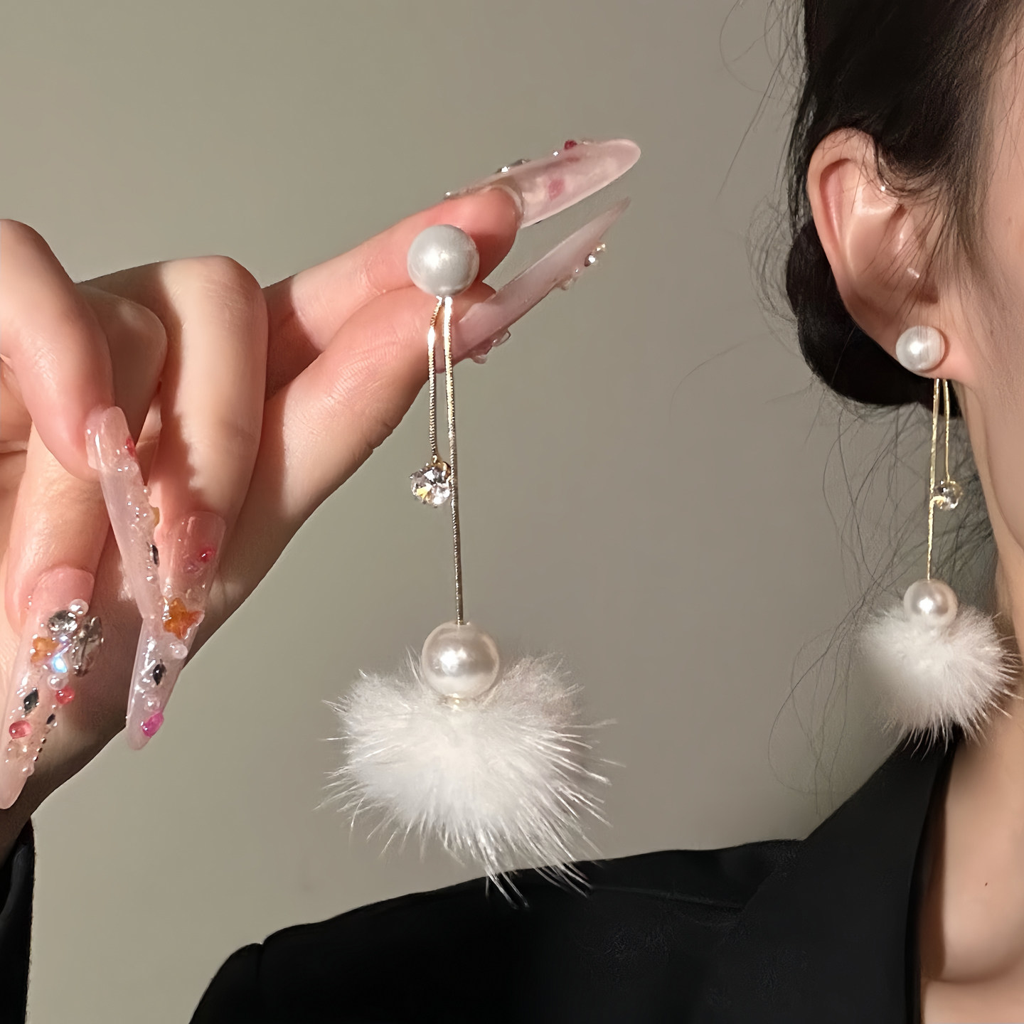 HEY TAO超仙氛围感白色珍珠毛球耳环长款吊坠耳钉气质毛绒绒耳饰