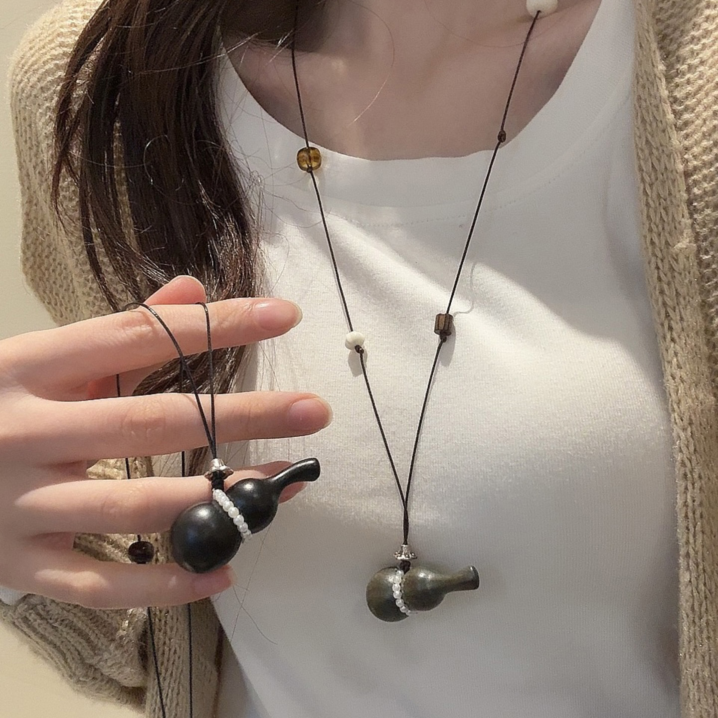 HEY TAO复古黑檀木葫芦吊坠项链女款秋冬百搭气质毛衣链配饰颈链