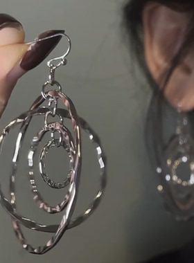 HEY TAO复古多层锤纹耳圈吊坠耳环女清冷感耳钉酷感姐系耳饰耳夹