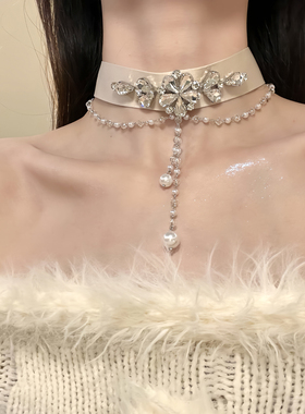 HEY TAO冬季贵气感水钻花朵choker项链女复古气质颈链配饰毛衣链