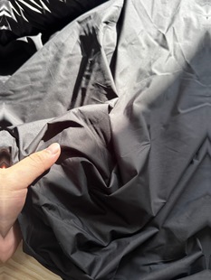 宽1.45米左右 3米 4365羽绒服面料 尼丝纺布 黑色哑光