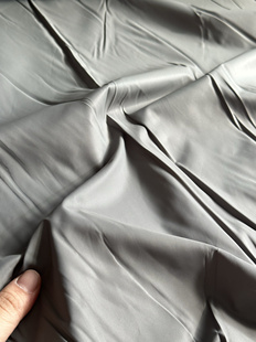 哑光 宽1.45米左右 蔷灰色 4831面料 羽绒服布料 3米