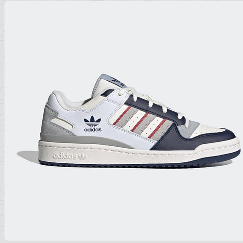adidas阿迪达斯三叶草篮球风板鞋