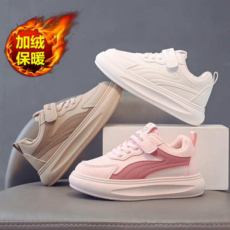 女童运动鞋秋冬款2025新款防滑加绒小白鞋保暖儿童二棉鞋男童鞋子