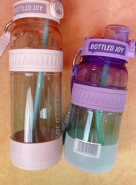 硅胶水杯套吨吨桶保温杯垫700ml1500防摔学生透明底座水壶保护套