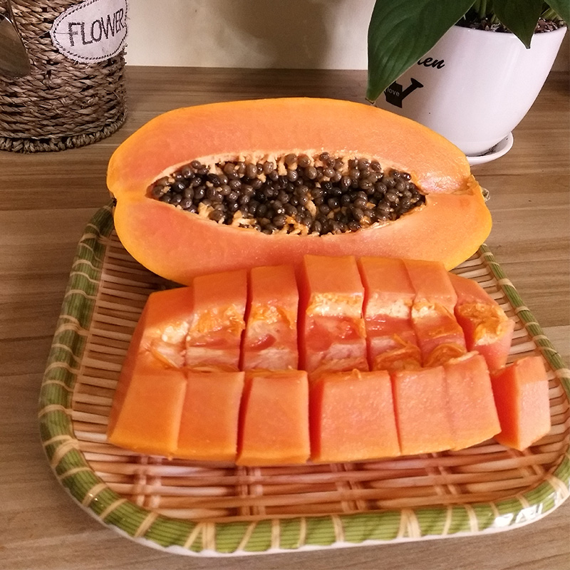 版纳红心牛奶向往同款现摘木瓜