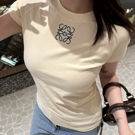 VicxxClothing出品女装春夏新款Anagram蔓藤马赛克刺绣短袖T恤女