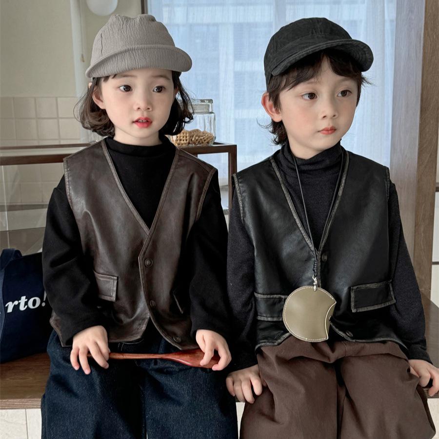 佳叶童品2025儿童春季新款擦色工艺皮马甲男女宝宝森系背心外套