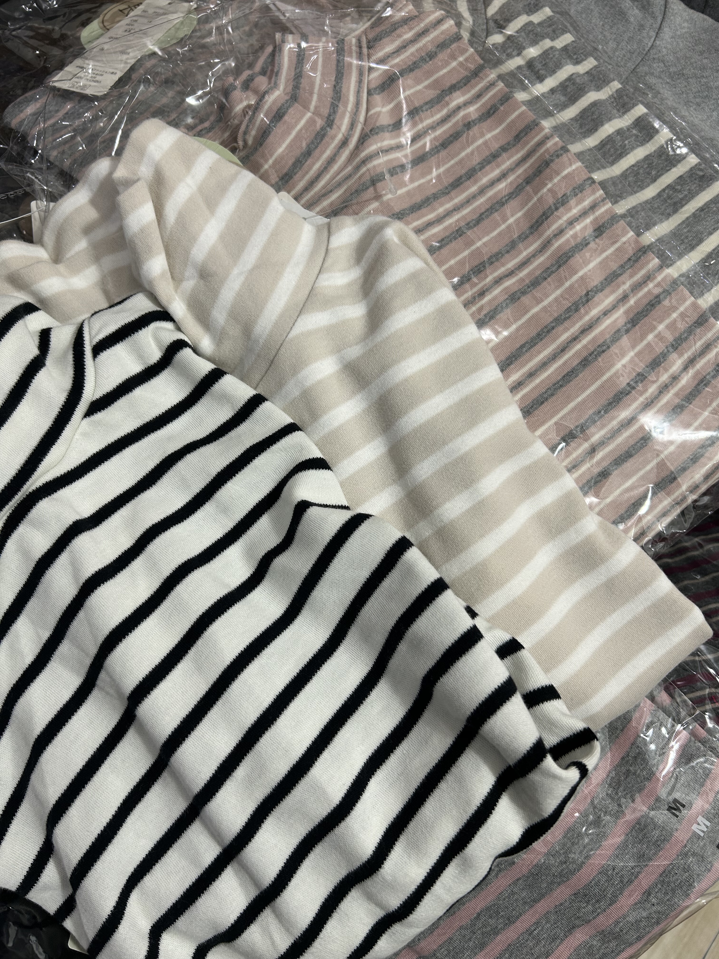 出口日单剩余多款 100%全棉女士纯色上衣 日系条纹打底半高领