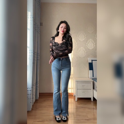 高腰微喇牛仔裤复古百搭显腿长