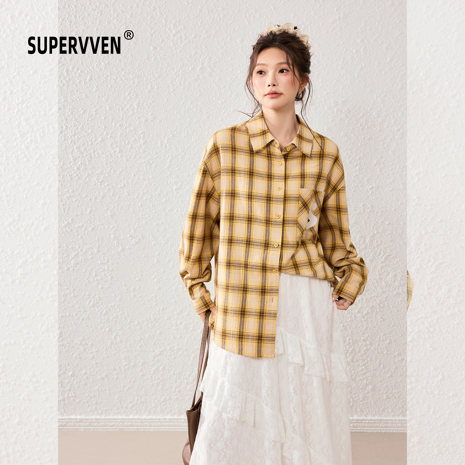 超级文 江海余生BF风宽松复古撞色刺绣格纹衬衫外套女微胖大码