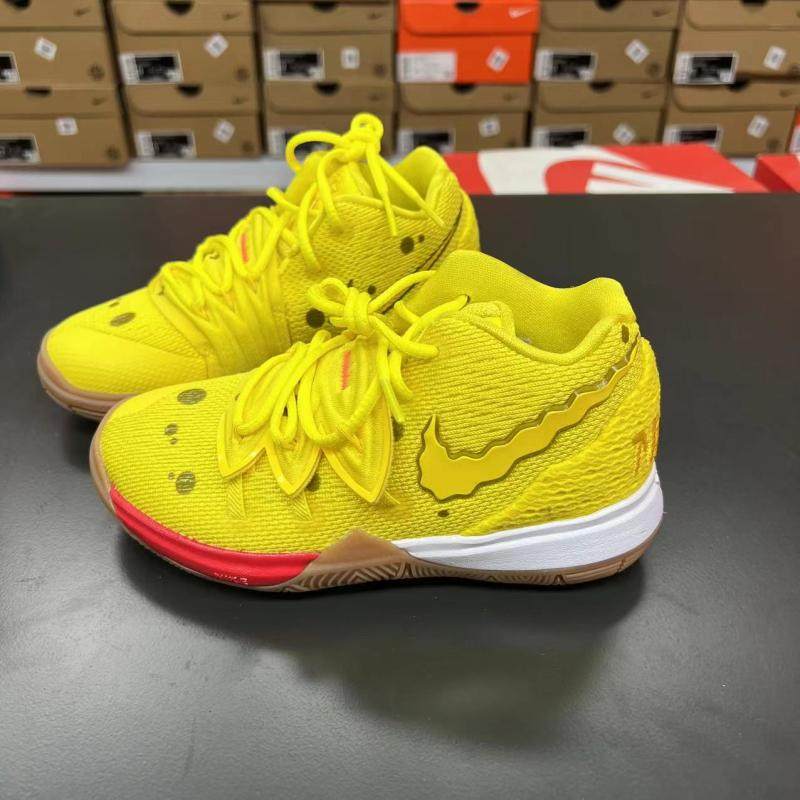Nike耐克Kyrie 8欧文男童篮球鞋儿童运动鞋 CN4501-CT4980