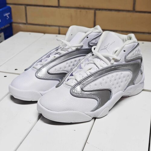Nike耐克AIR Jordan女子黑麂皮高帮训练篮球鞋CW0907- DO1850