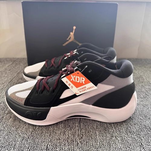 Nike/耐克男鞋2021冬季Air Jordan Zoom运动篮球鞋 DH0248-001