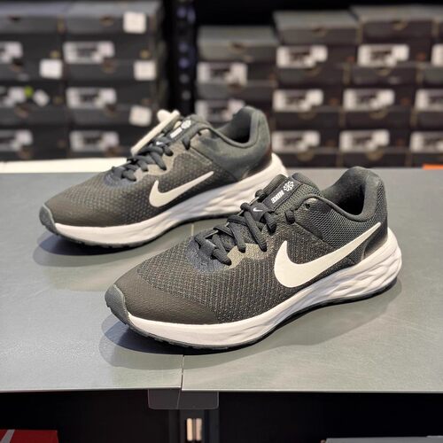 Nike/耐克 REVOLUTION 6 NN 大童休闲轻便透气跑步鞋 DD1096-003