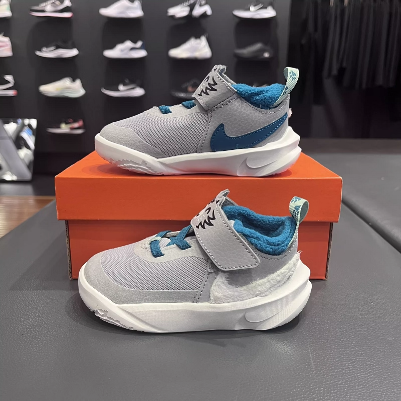 Nike/耐克童鞋Team Hustle D 10 Lil 加绒休闲运动鞋DQ8374-001
