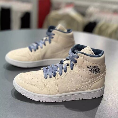 NIKE耐克女鞋Air Jordan AJ1 MID高帮训练休闲篮球鞋 DM9126-104