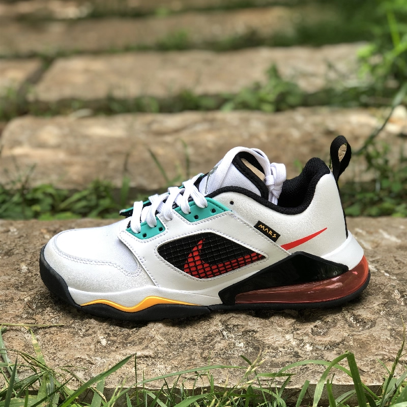 Air Jordan Mars 270 Low AJ大童低帮白绿橙气垫跑步鞋DB5920-181
