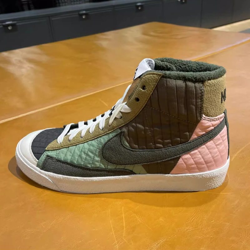 Nike耐克Blazer Mid ’77 Lx Nn 男子中帮休闲板鞋 DD8024-