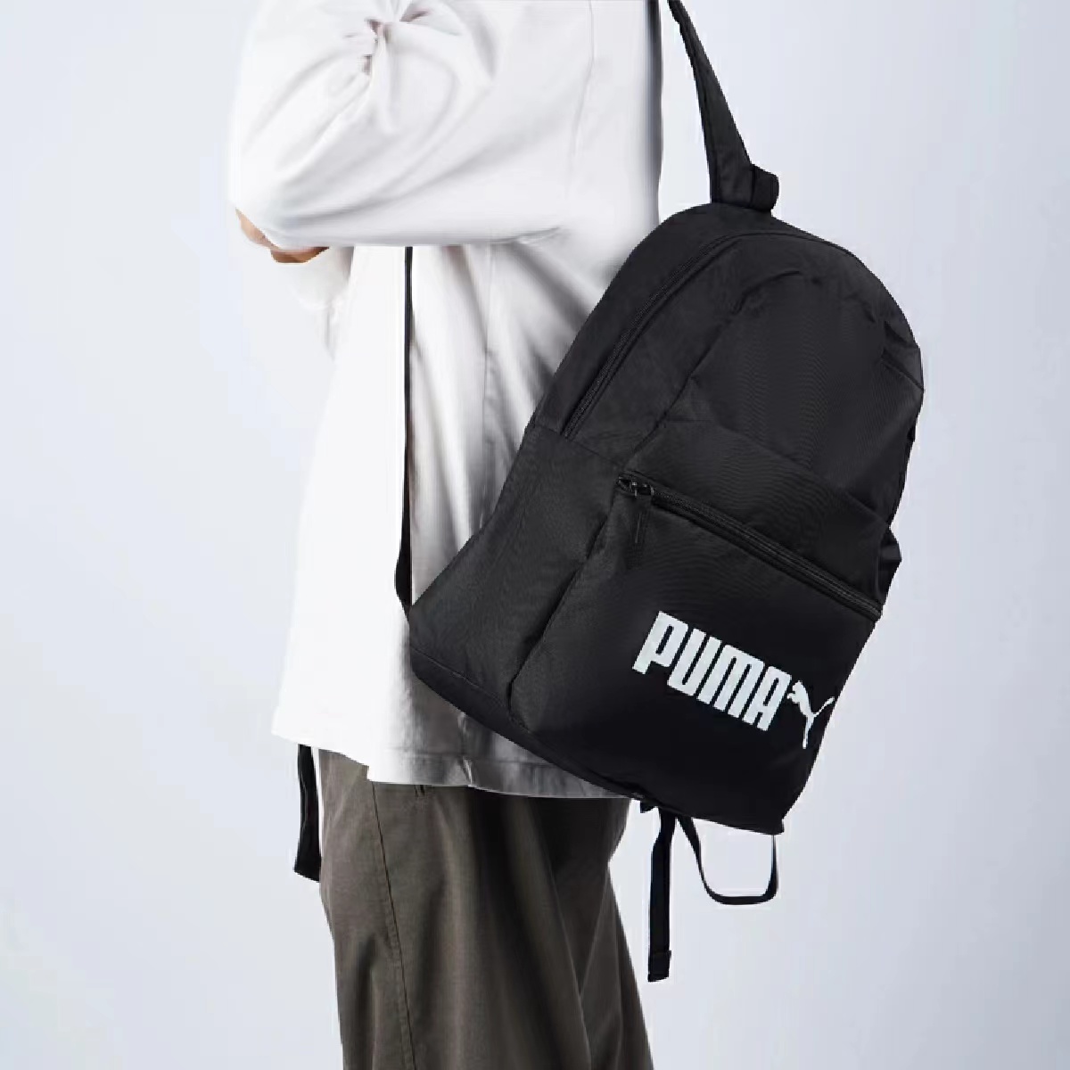 PUMA彪馬經典LOGO雙肩包