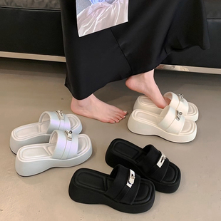 绝美锁扣一字拖鞋 女夏季 外穿2025新款 增高度假厚底水钻沙滩凉拖鞋