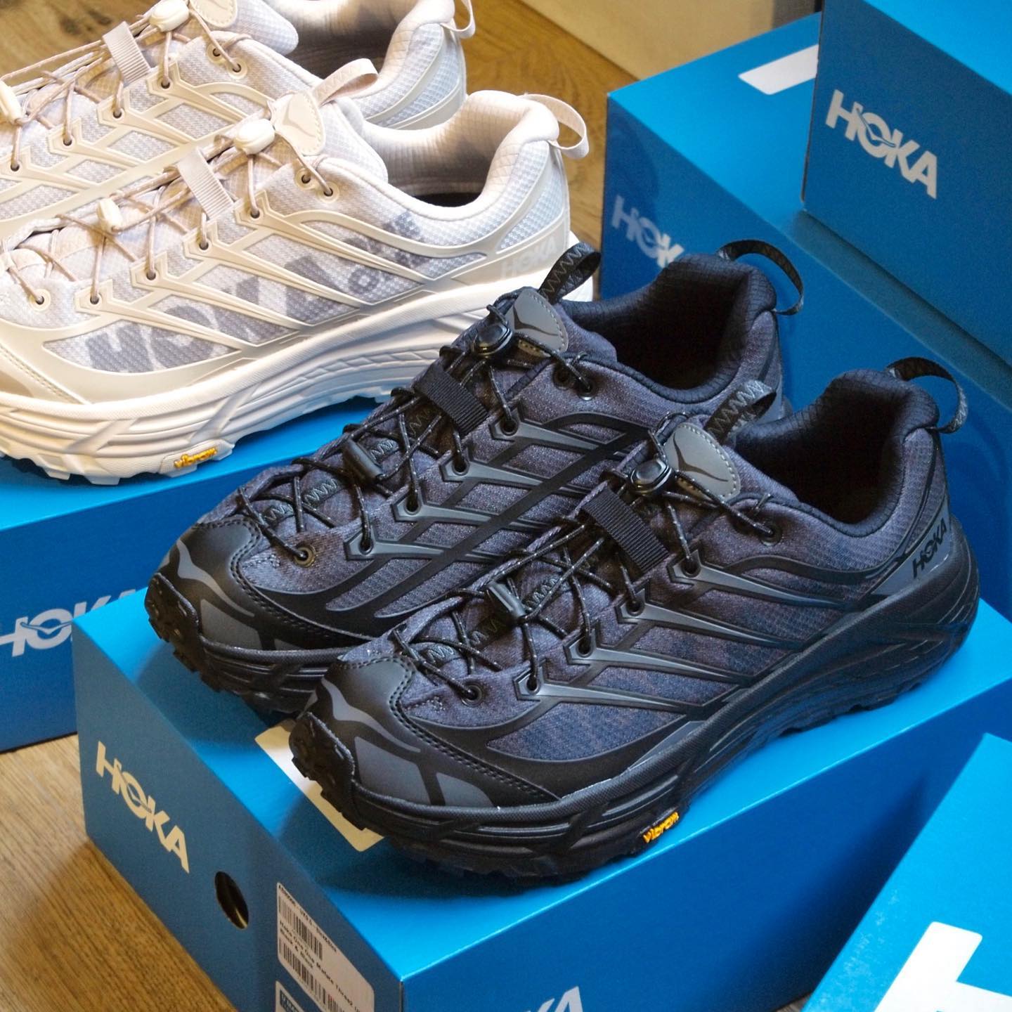 男女越野跑鞋HokaOneOne
