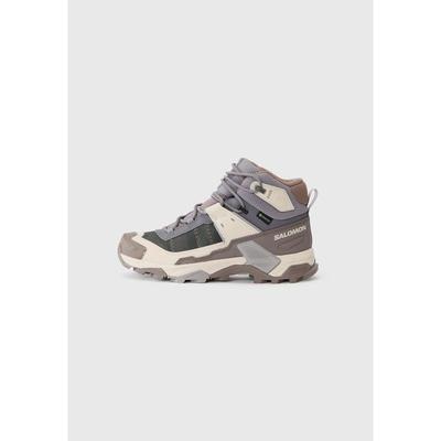 SALOMON/萨洛蒙女款登山鞋防水防滑徒步户外轻便透气雨天 hiking