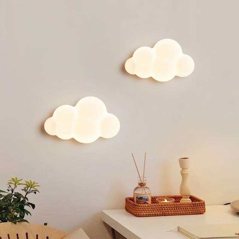 云朵壁灯奶油风客厅背景墙灯现代简约儿童房led护眼卧室床头灯具