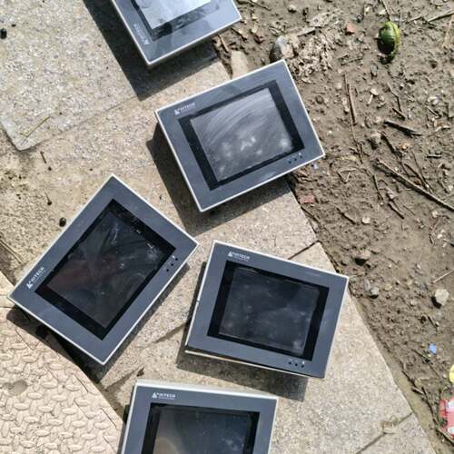 可议价海泰客触摸屏PWS5610T-S实物图拍摄 有几个有