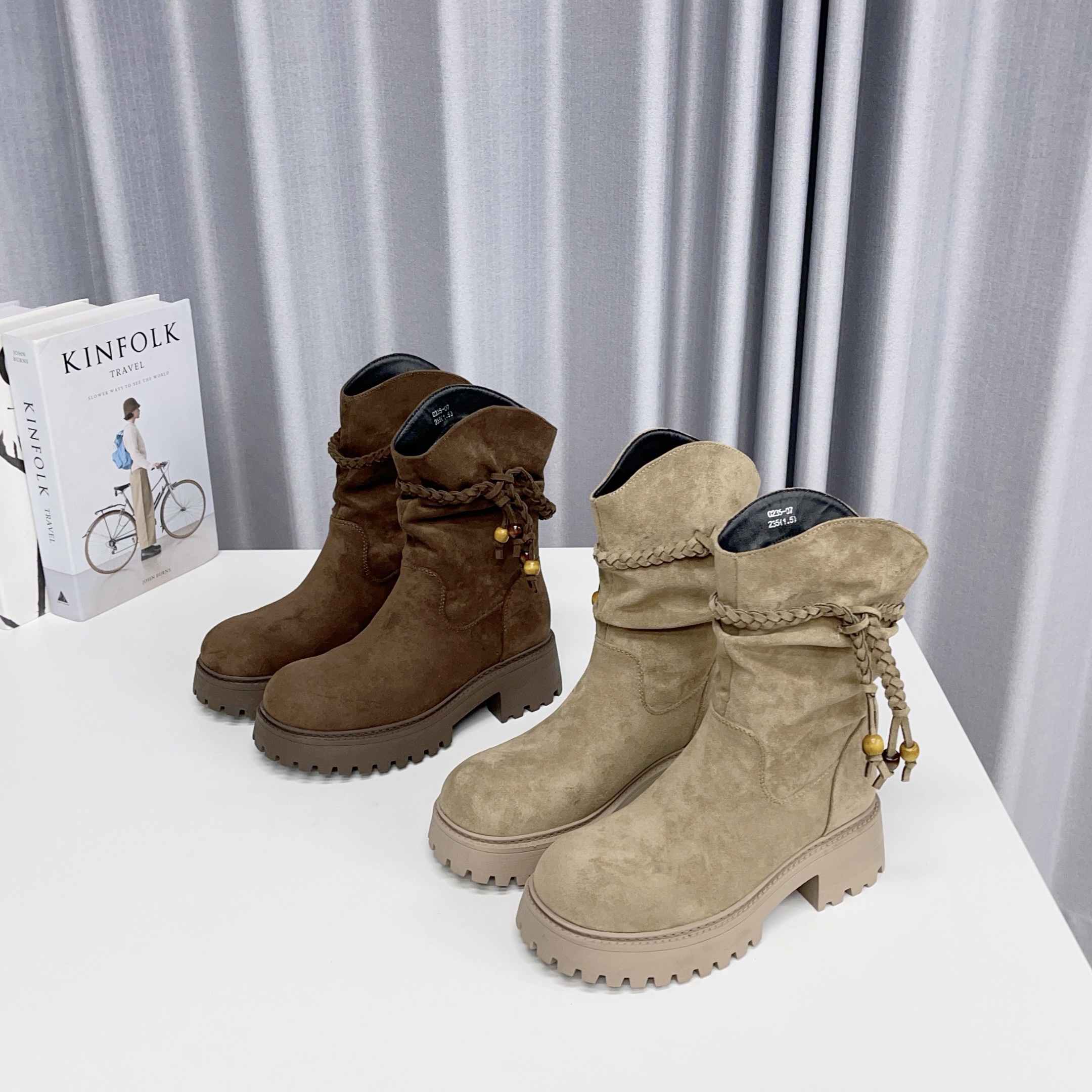 复古废土风流苏骑士靴