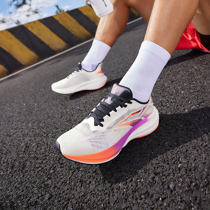 361泰坦CQT跑步鞋2025新款减震回弹专业跑鞋网面防滑耐磨运动鞋男