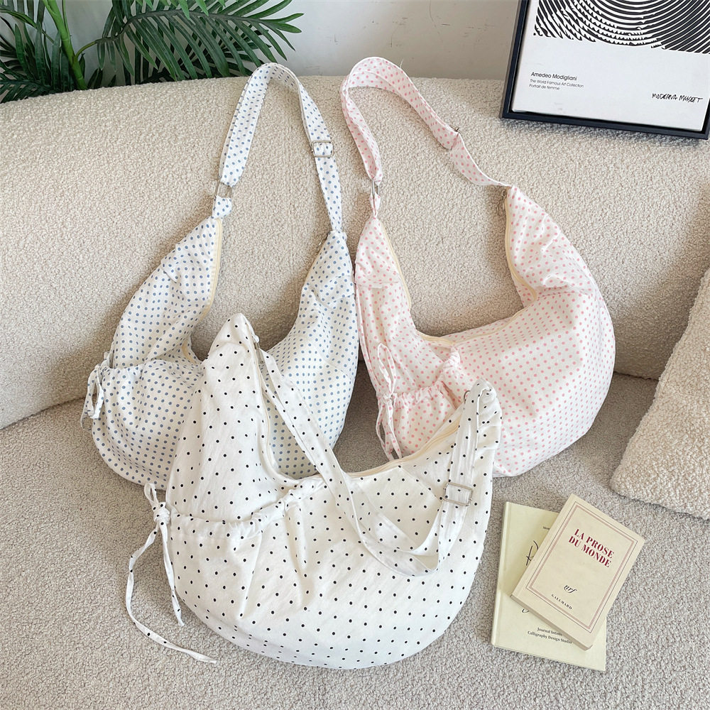 跨境 新款韩系ins慵懒风斜挎包单肩包女波点牛角包大容量帆布包