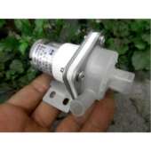 大流量小抽水泵直流12 叶轮泵 24V 循环泵 伟力宝365磁力水泵