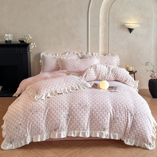 韩式公主风雕花牛奶绒四件套床笠款冬季珊瑚绒粉色被套法兰绒床单