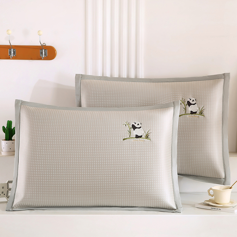 夏季绣花冰丝枕套48*74cm